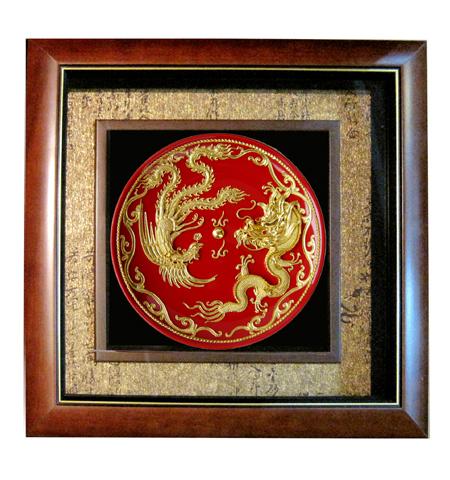 Gold Lacquer Thread Sculpture