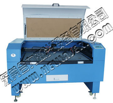 HL laser cutting and engracing machines promoting
