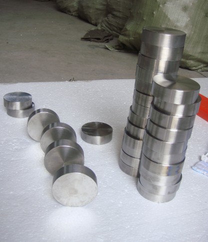 Titanium cake