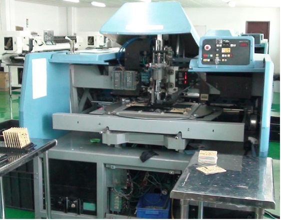 UNIVERSAL 4797L SMTpart