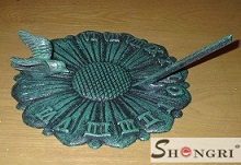 garden sundial