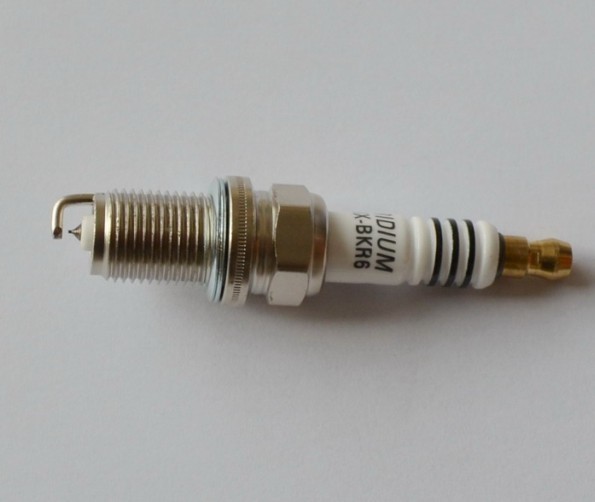 Iridium spark plug+++AUto parts