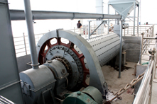 Dry Powder Grinding Station System