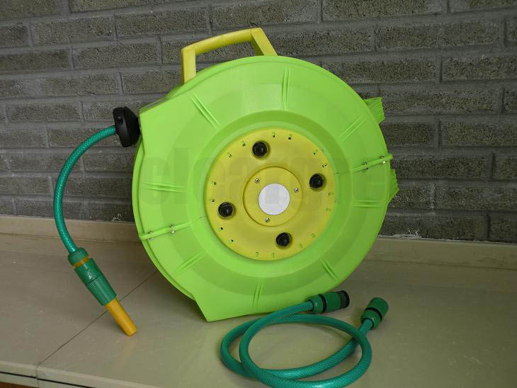Adjustable Wall-installed Garden Hose Reel