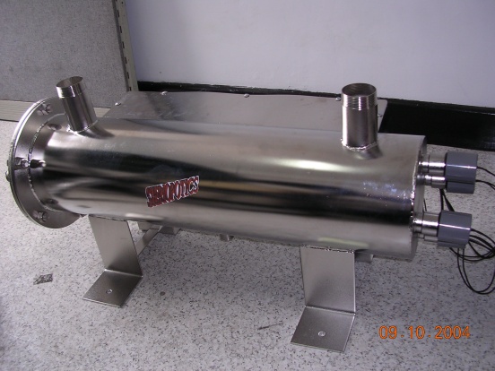 UV sterilizer for water