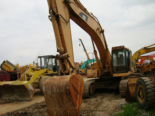Used CAT 330B excavator`