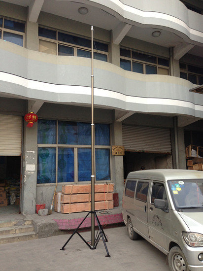 Lighting internal cable masts
