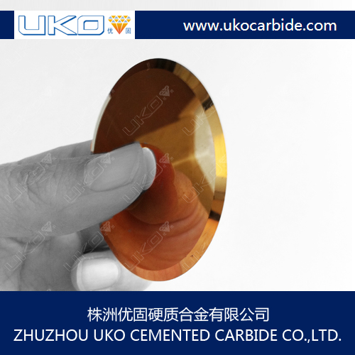 Low noise operation tungsten carbide blades