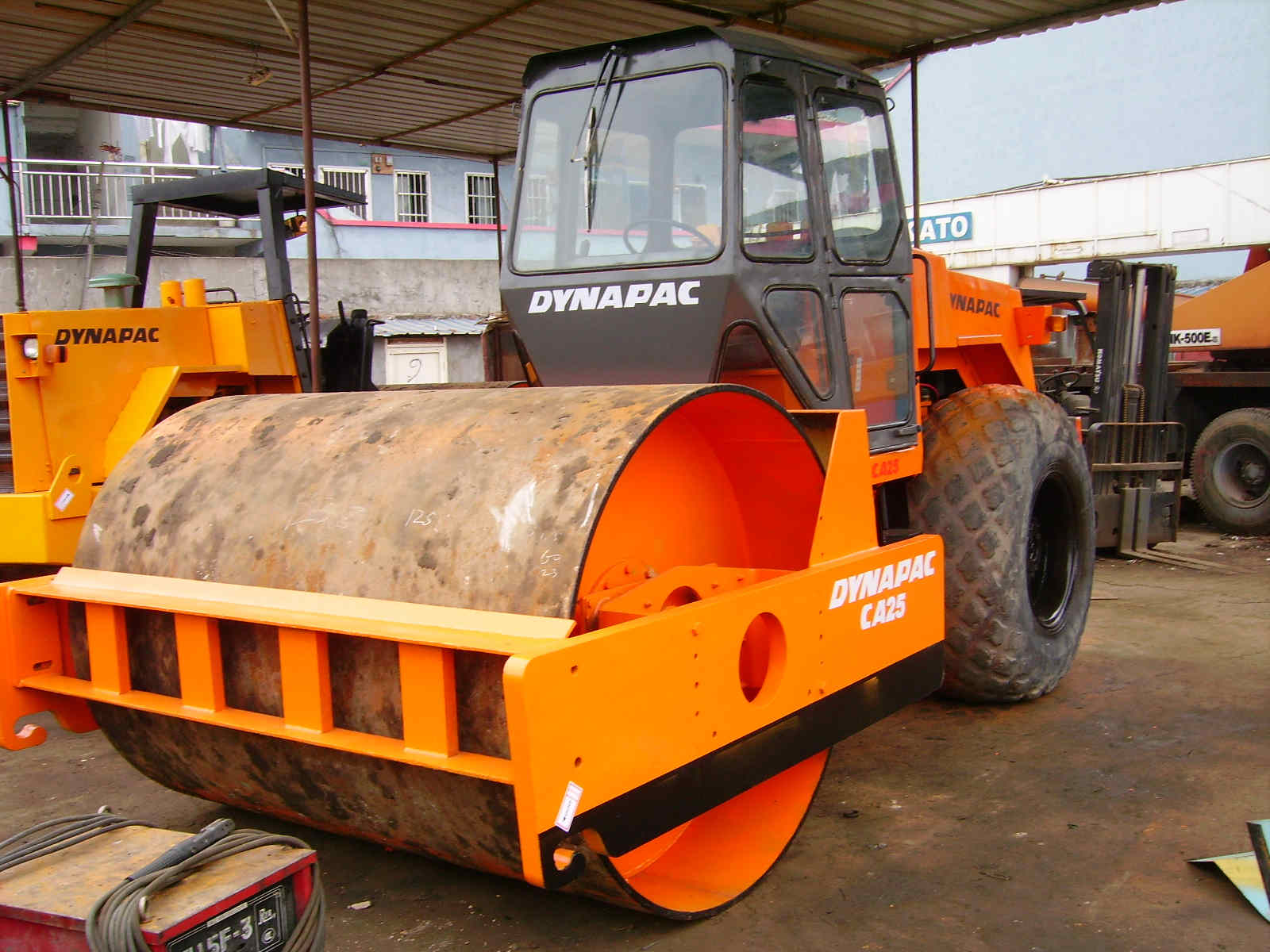 used CA25 DYNAPAC road roller