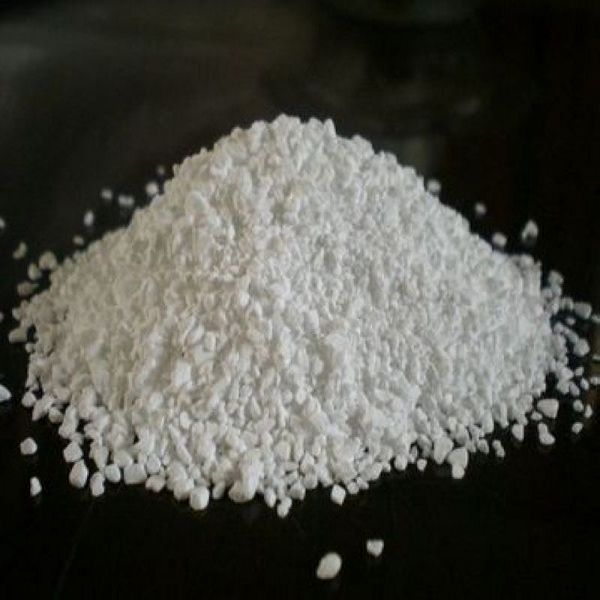 Fluticasone 17b-Carboxylic Acid 28416-82-2