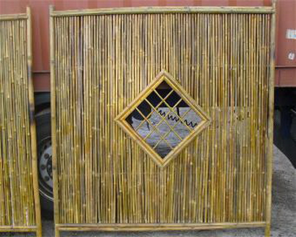 bamboo fence panel with V lattice