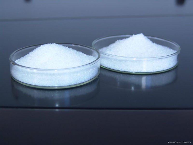 2-(Dicyclohexylphosphino)biphenyl