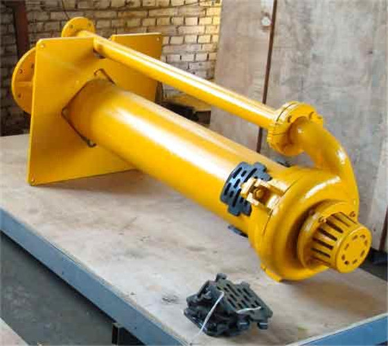Heavy duty slurry pump