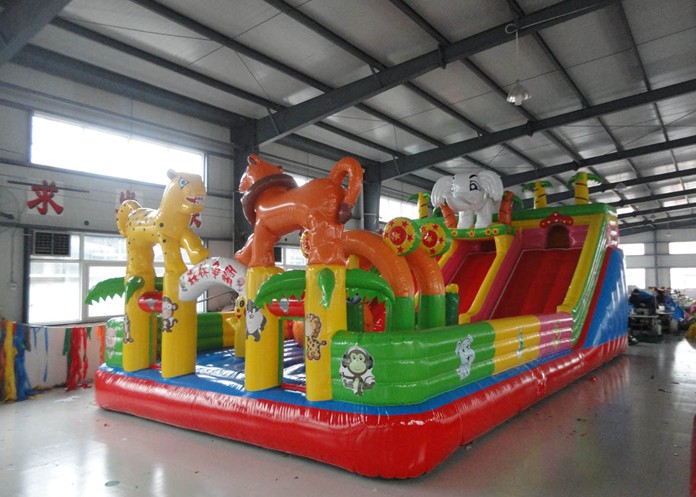 CE Certificate 0.55mm PVC tarpaulin inflatable funland(IF-013)