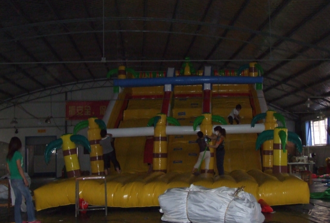 LYSUNNY CE Certificate yellow inflatable fun city(IF-043)
