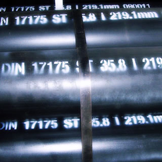 DIN 17175 steel seamless pipes