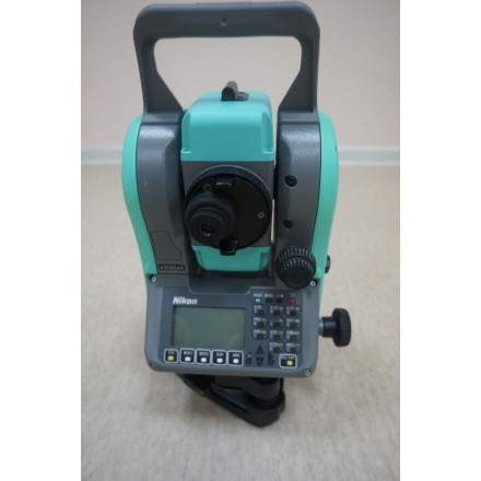 Nikon Nivo 5M Total Station