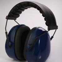 Large picture earmuff