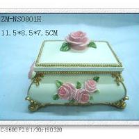 Large picture Polyresin crafts,