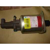 Large picture SINOTRUCK HOWO TRUCK PARTS operating cylinder