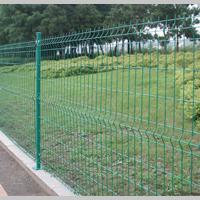 Large picture wire mesh fence