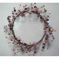 Large picture berry wreath