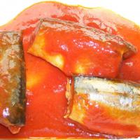 Large picture canned mackerel in tomato sauce