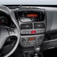 Large picture Fiat Doblo/Opel Combo dvd Navigation