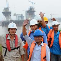 Large picture Supplying workers to oversea at low cost