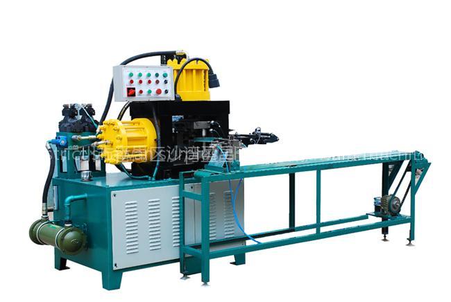 F nails (straight screw, in-line nail) moulding machine
