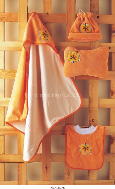 Babies' Clothes (K07-5075)
