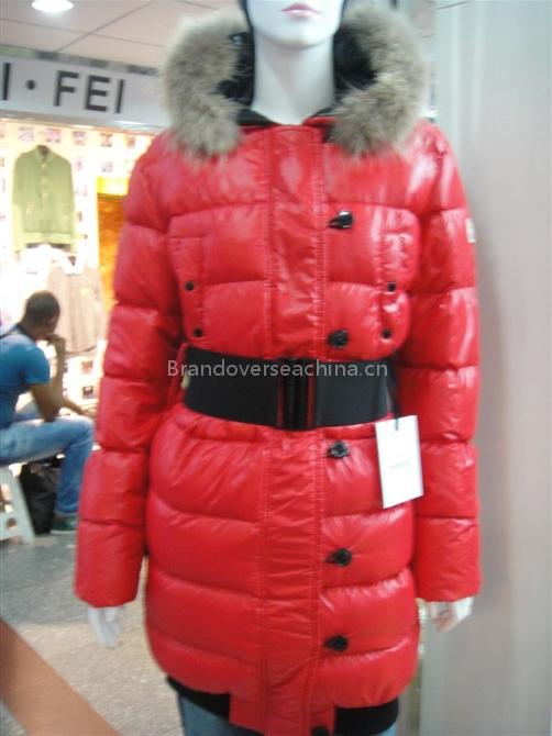 Brand new Moncler Lucie womens down coat-long style,red,size L