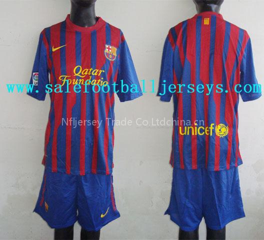barcelona home soccer jerseys