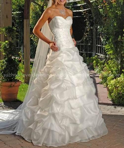Attractive Chiffon Wedding Dress Gown (HS-485)