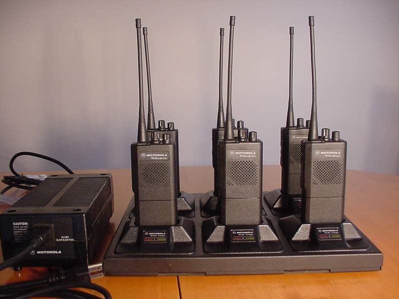 United States Motorola Gp300 Uhf 16 Ch, Charger Programming. War-ty