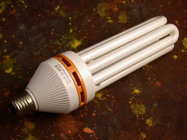 Hong Kong 4U Energy Saving Lamp