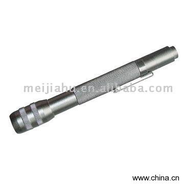 LED Flashlight M331