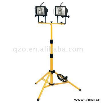 Fluorescent Worklight with Tripod & Plastic Housing