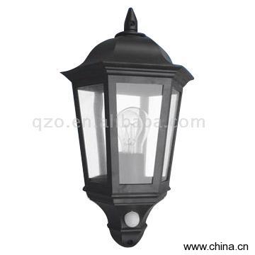60W/100W Plastic Half Outdoor Lantern