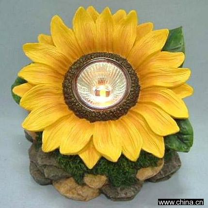 Polyresin Sunflower Solar Spot Light