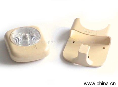 Wall Mount Flashlight
