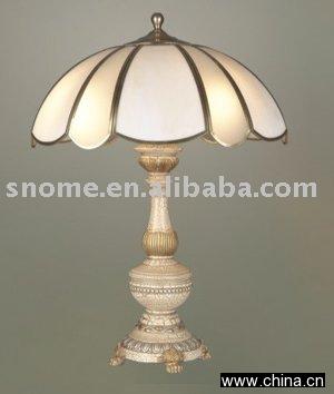 European-style talbe lamp