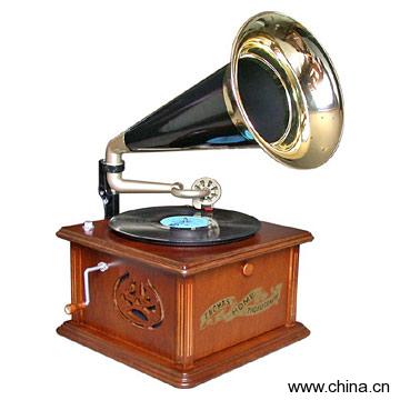Classical Wooden Radio (RP-013)