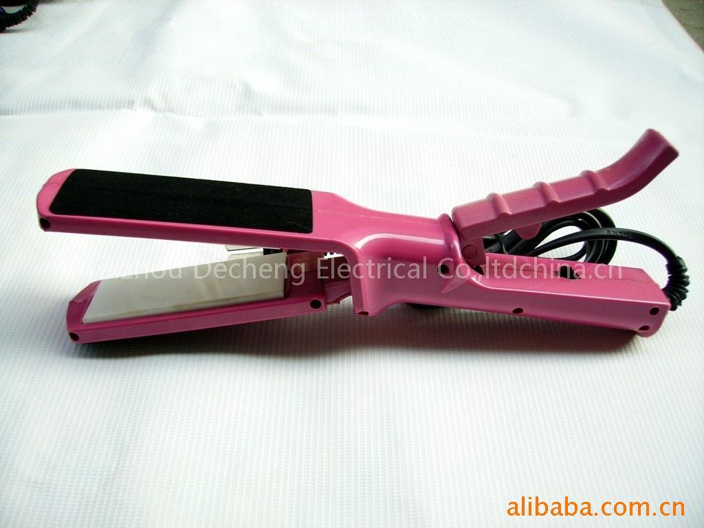 PTC hair straightener