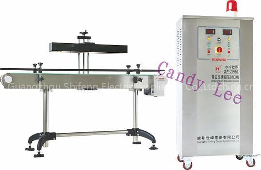 Water cooling induction bottle sealer