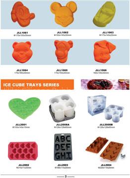 silicone ice cube tray and potholder mat