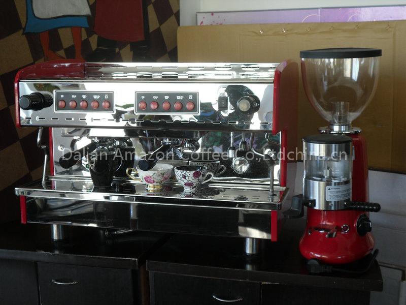 Espresso cappuccino coffee machine