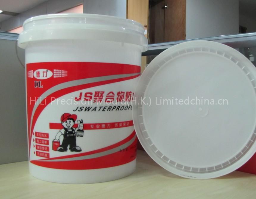 plastic bucket