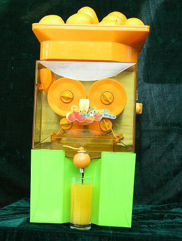 Mini Orange Juicer