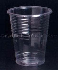 disposable plastic cups